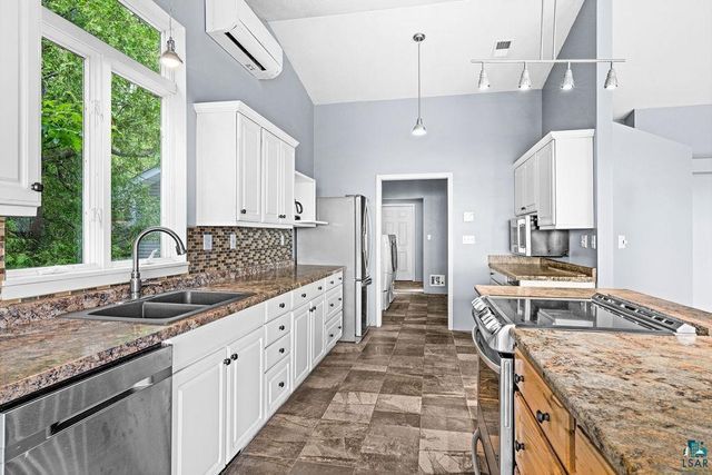 1002 Martha Street, Duluth, MN 55805