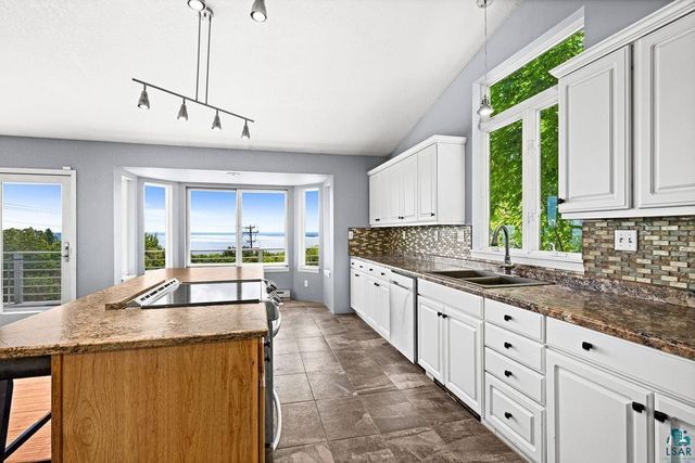 1002 Martha Street, Duluth, MN 55805