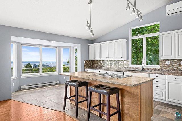 1002 Martha Street, Duluth, MN 55805