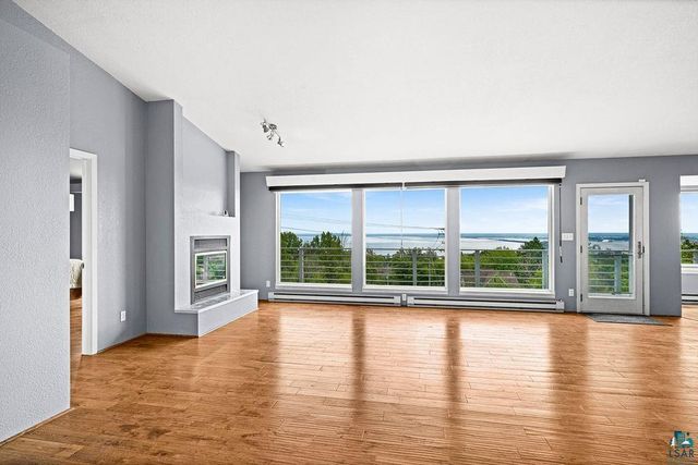 1002 Martha Street, Duluth, MN 55805