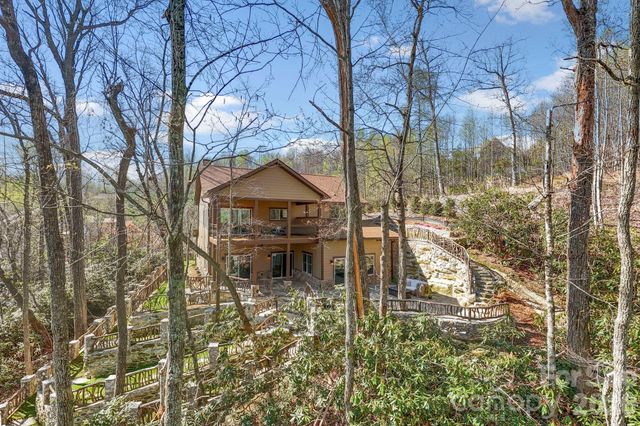 162 Preserve Court, Hendersonville, NC 28791