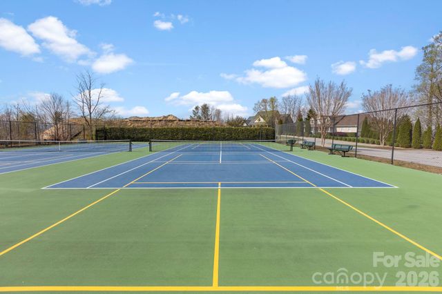 162 Preserve Court, Hendersonville, NC 28791