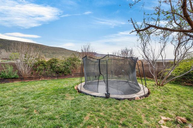 735 S PEACHTREE DR, Toquerville, UT 84774