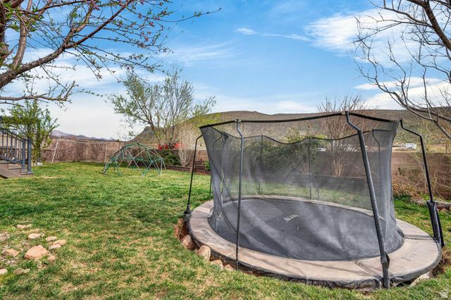 735 S PEACHTREE DR, Toquerville, UT 84774