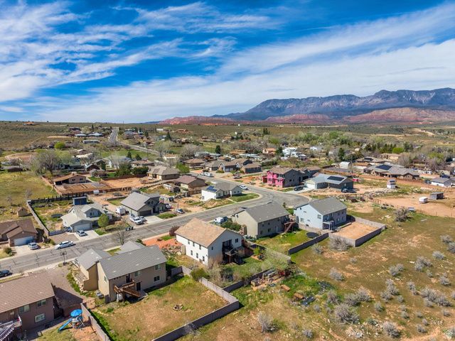 735 S PEACHTREE DR, Toquerville, UT 84774