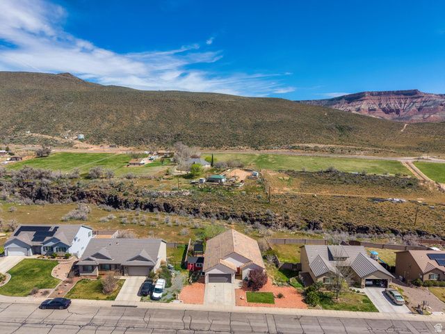 735 S PEACHTREE DR, Toquerville, UT 84774