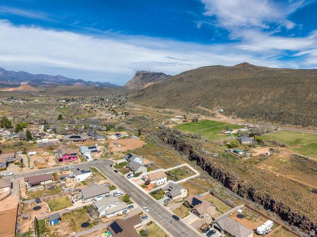 735 S PEACHTREE DR, Toquerville, UT 84774