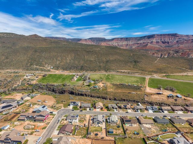 735 S PEACHTREE DR, Toquerville, UT 84774