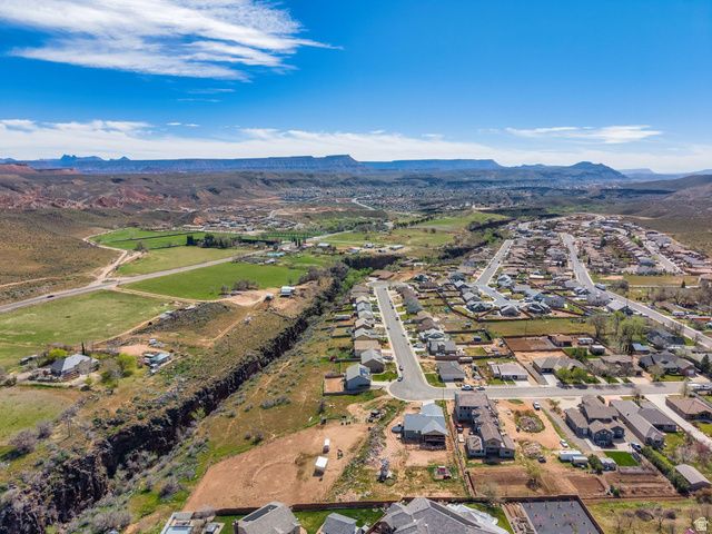 735 S PEACHTREE DR, Toquerville, UT 84774