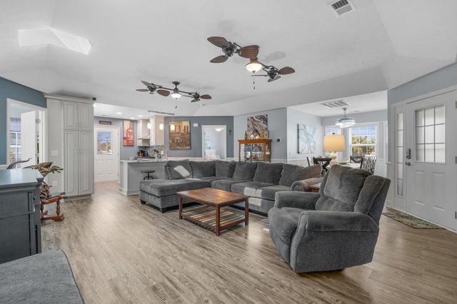 299 Lake Arrowhead Rd., Myrtle Beach, SC 29572