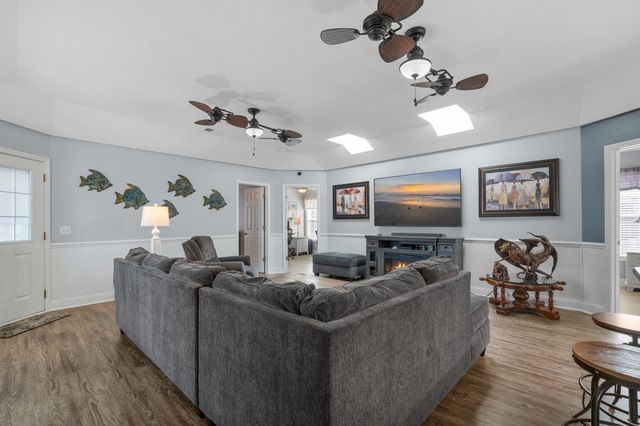 299 Lake Arrowhead Rd., Myrtle Beach, SC 29572