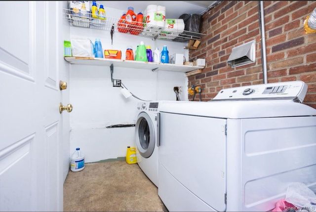 25-26 Bayside Lane, Bayside, NY 11358