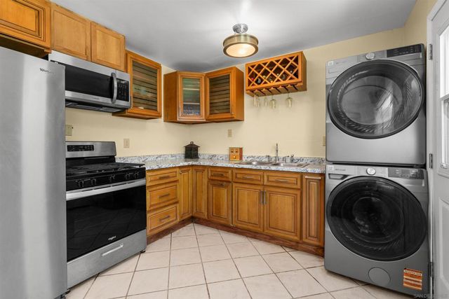 772 Cardiff St, San Diego, CA 92114