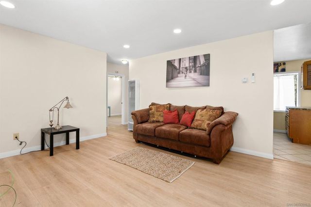 772 Cardiff St, San Diego, CA 92114