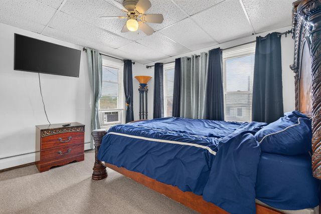 154 S MAIN ST, Seven Valleys, PA 17360