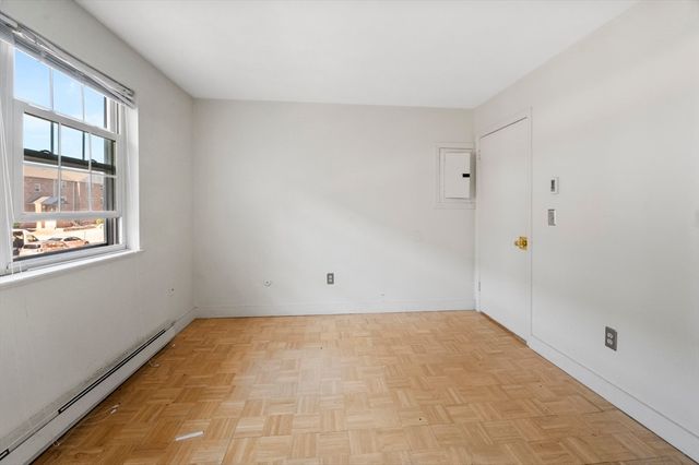 740 Central St L22, Leominster, MA 01453