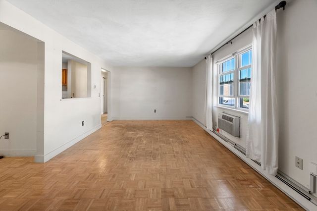 740 Central St L22, Leominster, MA 01453