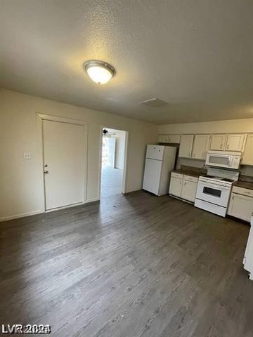 915 MAJOR Avenue, Henderson, NV 89015