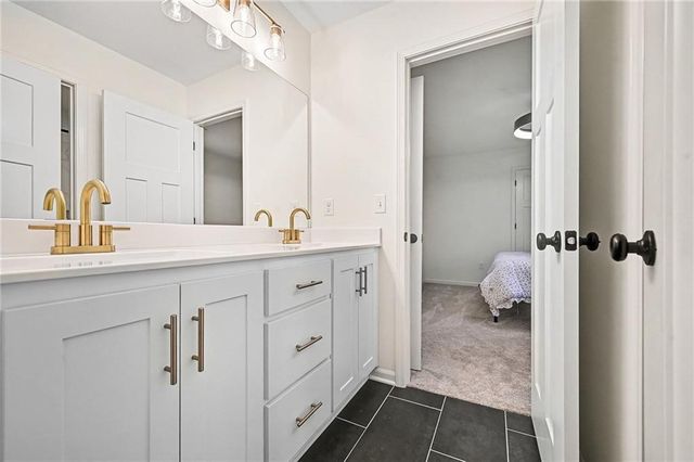 7812 NE 107th Street, Kansas City, MO 64157