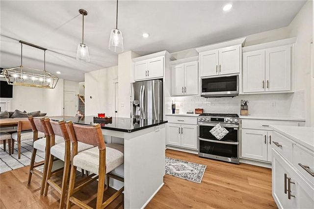 7812 NE 107th Street, Kansas City, MO 64157