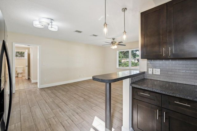 1455 15th Avenue, Vero Beach, FL 32960