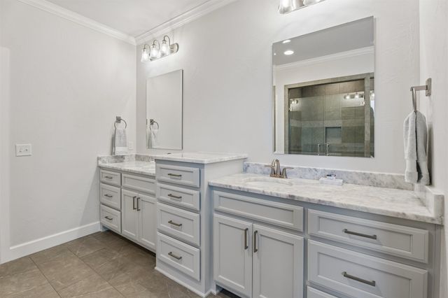 1734 W 115th Place, Jenks, OK 74132