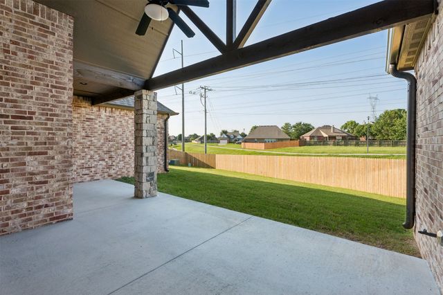 1734 W 115th Place, Jenks, OK 74132