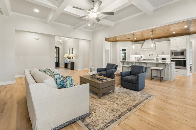 1734 W 115th Place, Jenks, OK 74132