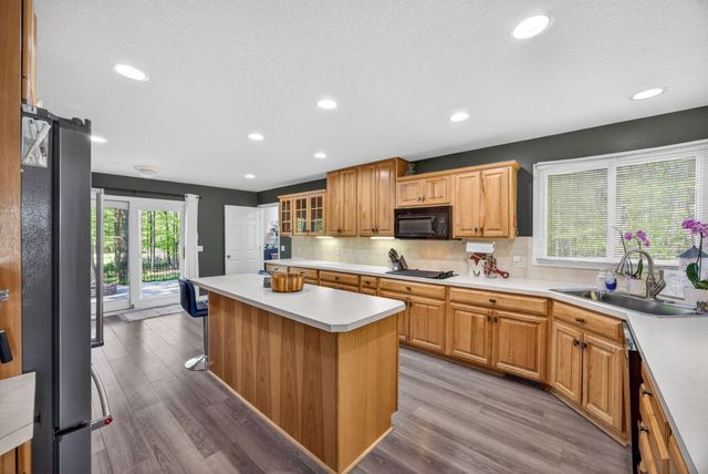 6908 Club House Drive E, Canadian Lakes, MI 49346