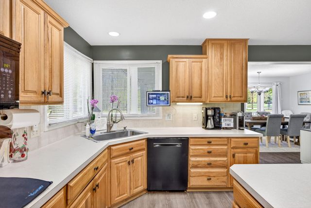 6908 Club House Drive E, Canadian Lakes, MI 49346