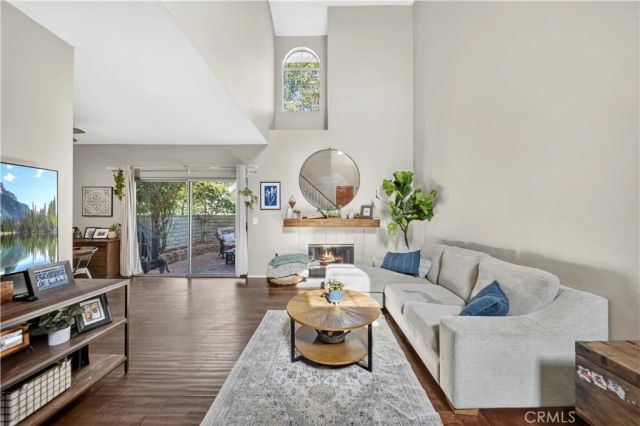 22839 Banyan 332, Saugus, CA 91390
