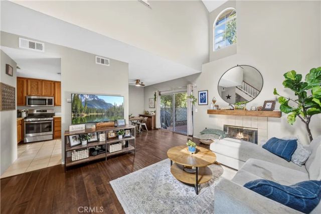 22839 Banyan 332, Saugus, CA 91390