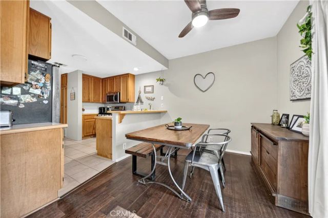 22839 Banyan 332, Saugus, CA 91390