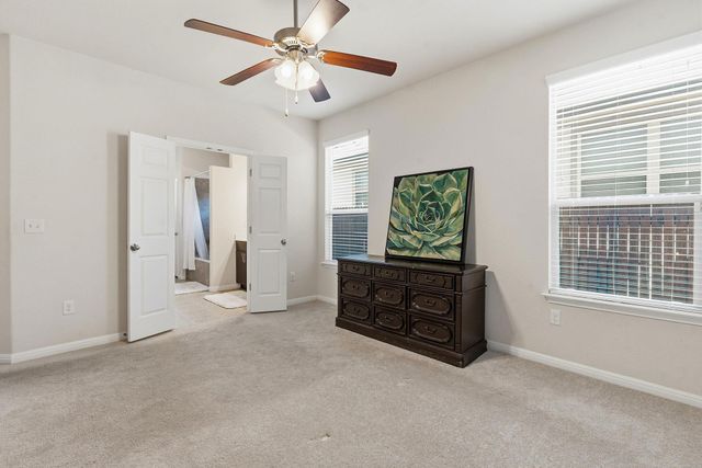 9510 Tanager WAY 111, Austin, TX 78748