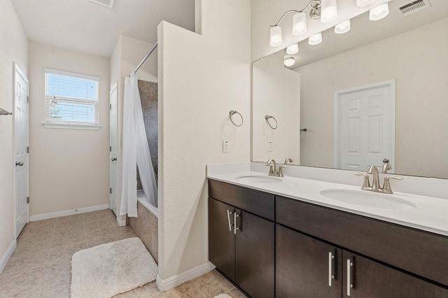 9510 Tanager WAY 111, Austin, TX 78748