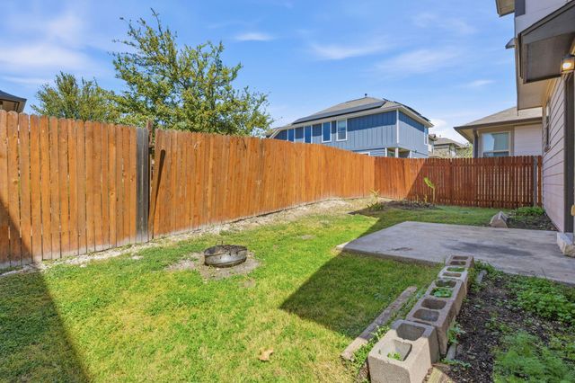 9510 Tanager WAY 111, Austin, TX 78748