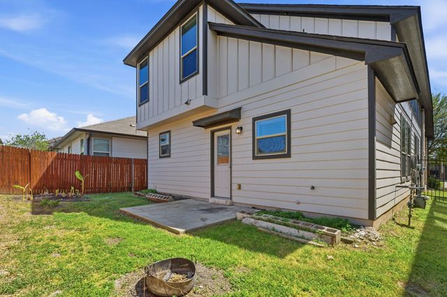 9510 Tanager WAY 111, Austin, TX 78748