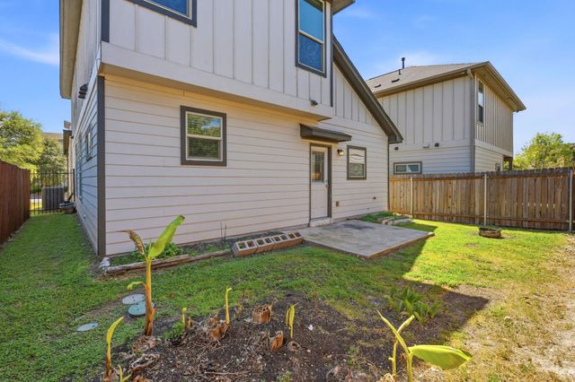 9510 Tanager WAY 111, Austin, TX 78748