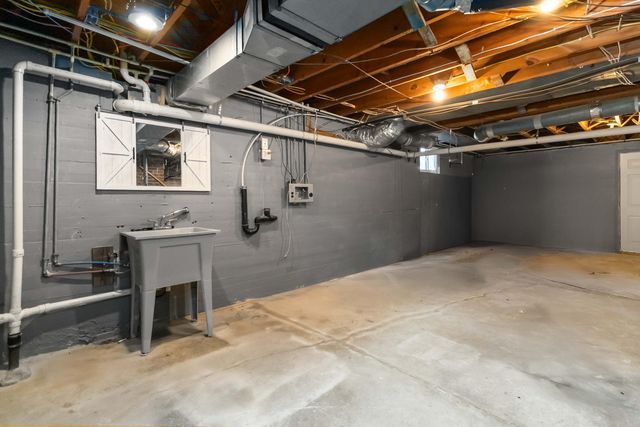 1103 Cornishville Road, Harrodsburg, KY 40330