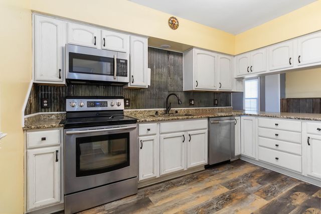 1103 Cornishville Road, Harrodsburg, KY 40330