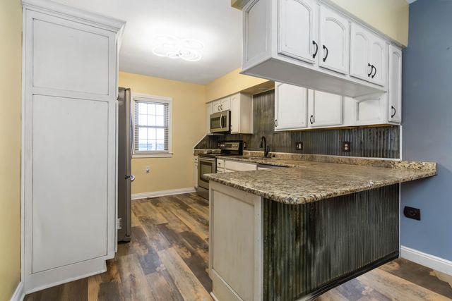 1103 Cornishville Road, Harrodsburg, KY 40330