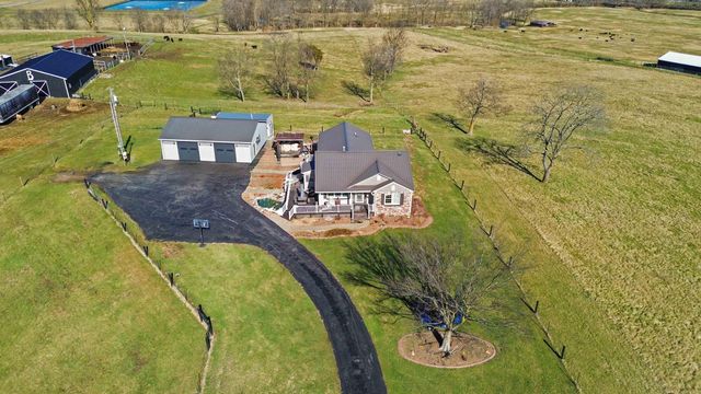 1103 Cornishville Road, Harrodsburg, KY 40330