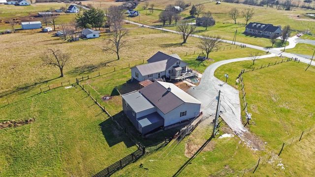 1103 Cornishville Road, Harrodsburg, KY 40330