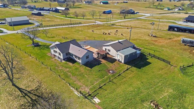 1103 Cornishville Road, Harrodsburg, KY 40330