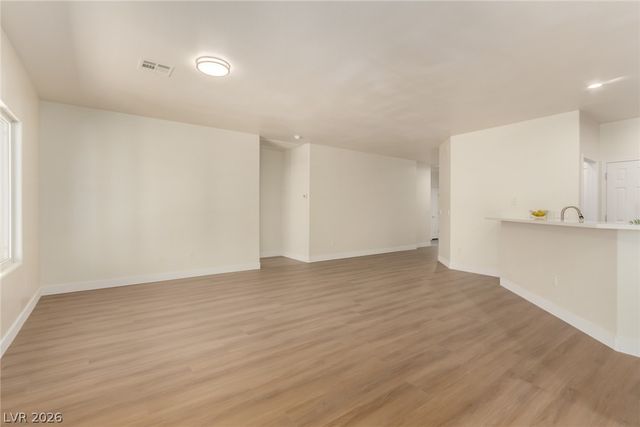 2372 Wood Village Drive, Henderson, NV 89044