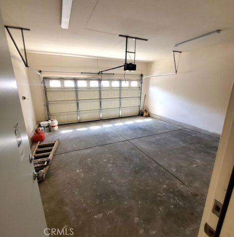 3765 Globe, Los Angeles, CA 90066