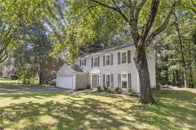 170 Laurel Mill Court, Roswell, GA 30076