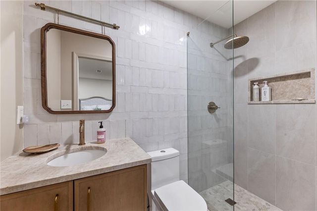 170 Laurel Mill Court, Roswell, GA 30076