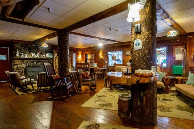 709 US Route 4, Killington, VT 05751