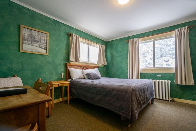 709 US Route 4, Killington, VT 05751